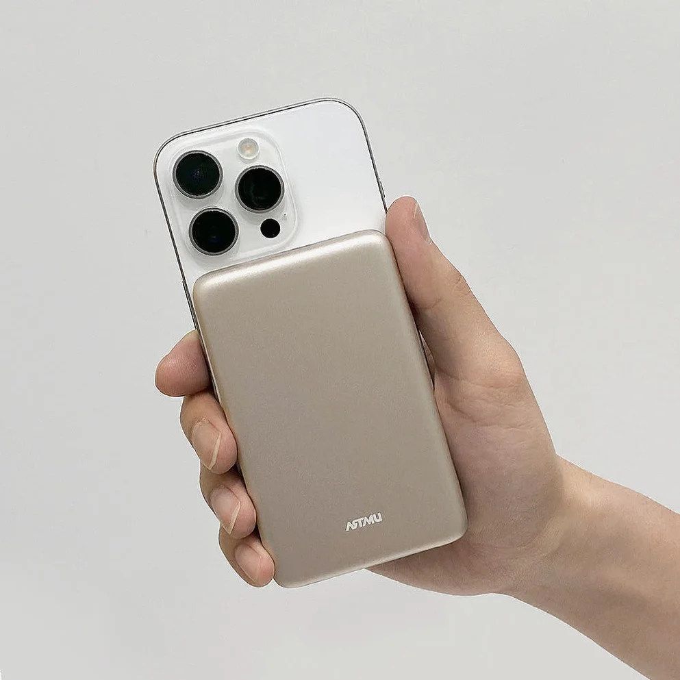 Qi2 15W 맥세이프 슬림 고속 보조배터리 10000mAh QB210 베이지 상세 이미지 1